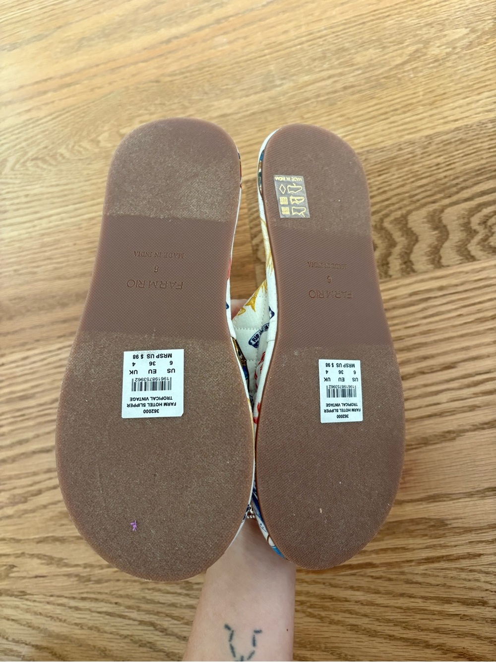 Farm Rio slippers - Picture 2 of 4